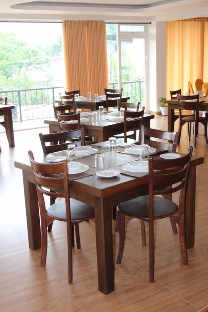 Sky View Grand Hotel Kandy Ngoại thất bức ảnh